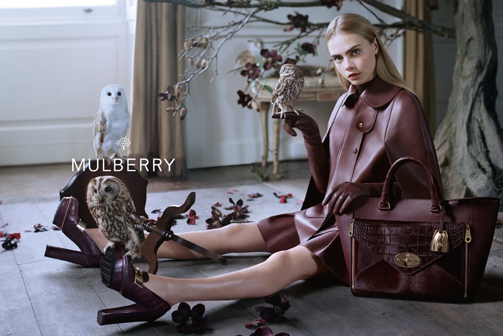 cara-delevingne-for-mulberry-autumn-winter-2013-campaign-3