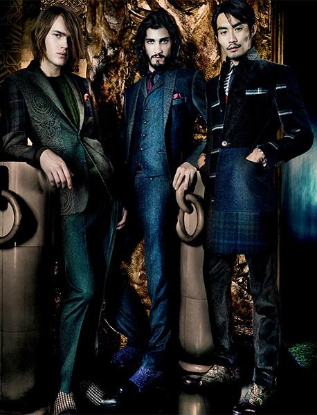 aymeline-valade-elisabeth-erm-sung-hee-kim-ton-heukels-andres-risso-nan-fulong-for-etro-fall-winter-2013-2014-by-mario-testino-6