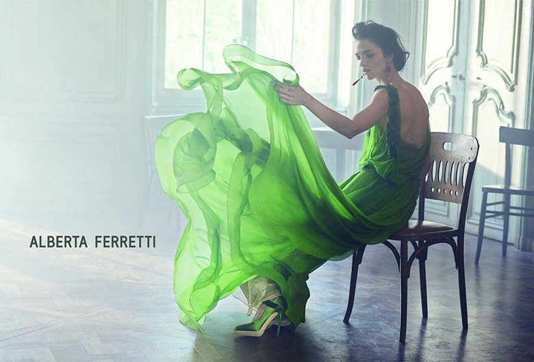 mariacarla-boscono-peter-lindbergh-alberta-ferretti-2014-1