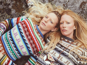 raquel-zimmermann-erika-linder-vogue-paris-november-2019-1