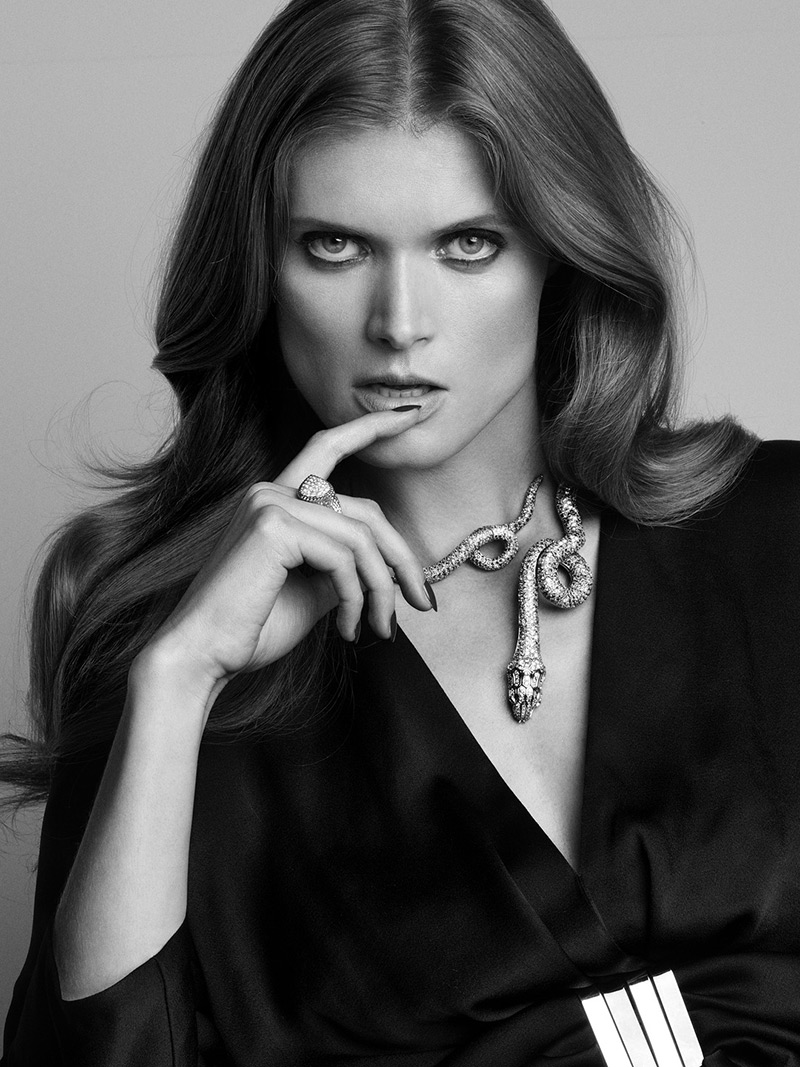 Malgosia Bela by Victor Demarchelier for Magazine Antidote Fall/Winter ...
