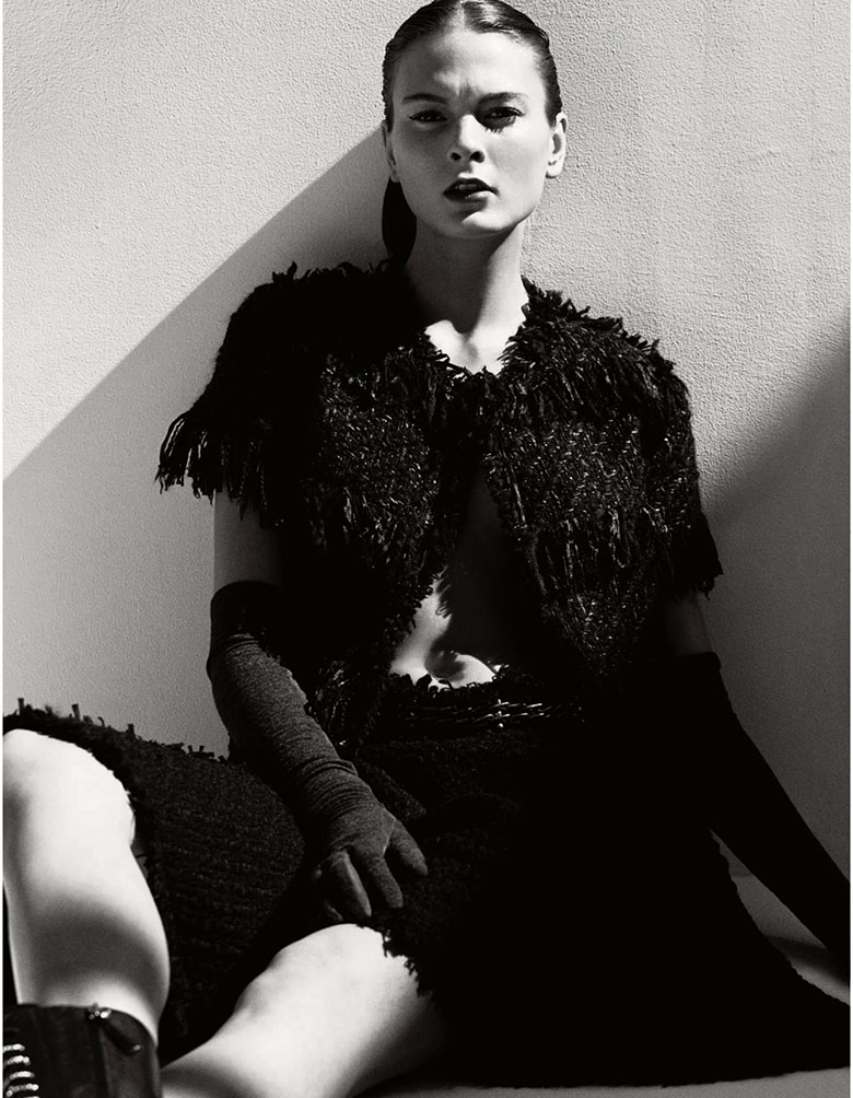 Irina Kulikova by Marcus Ohlsson for Elle UK September 2014 - Page 2 ...