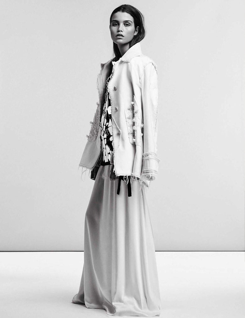 Luna Bijl by Steven Pan for Vogue Spain April 2016 | The Fashionography