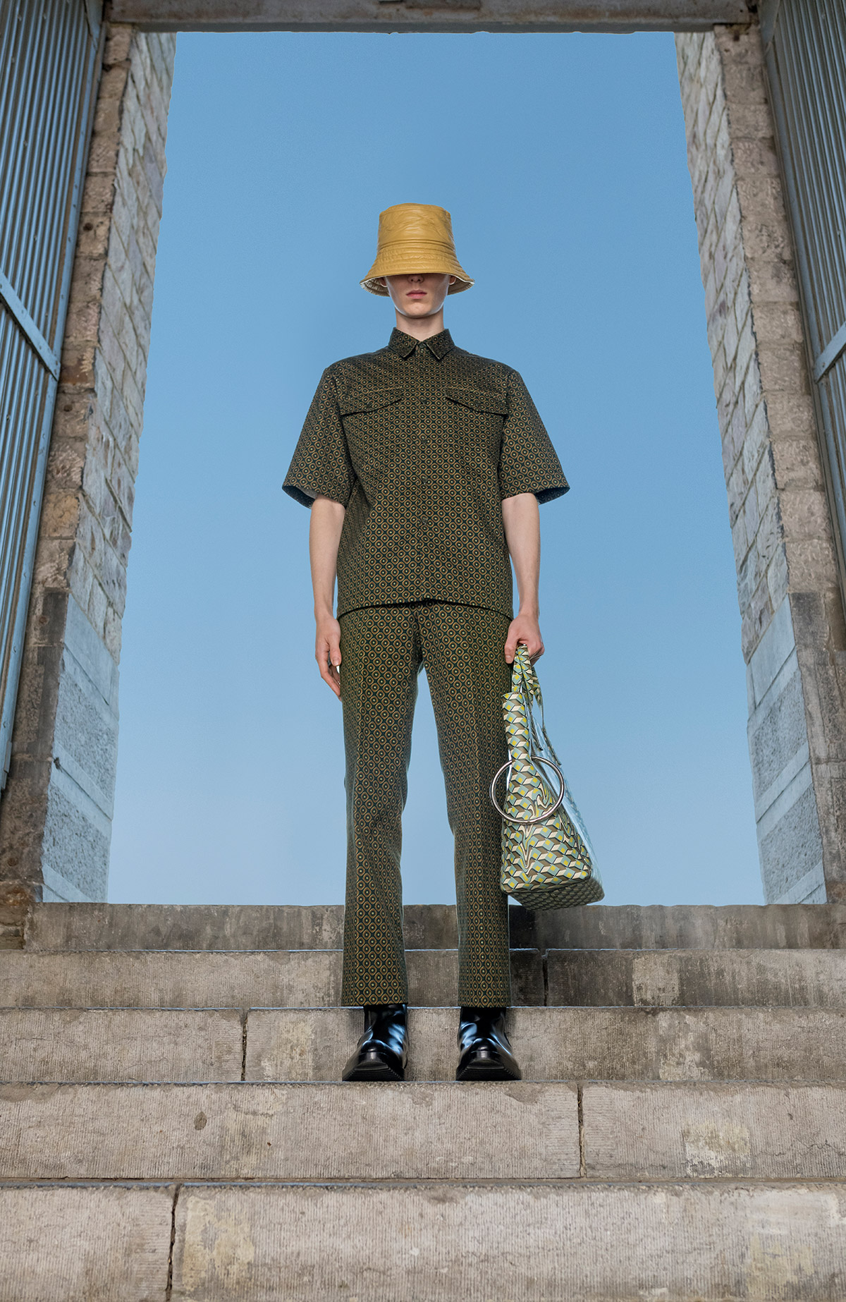 Dries Van Noten Men Autumn/Winter 2021 | The Fashionography