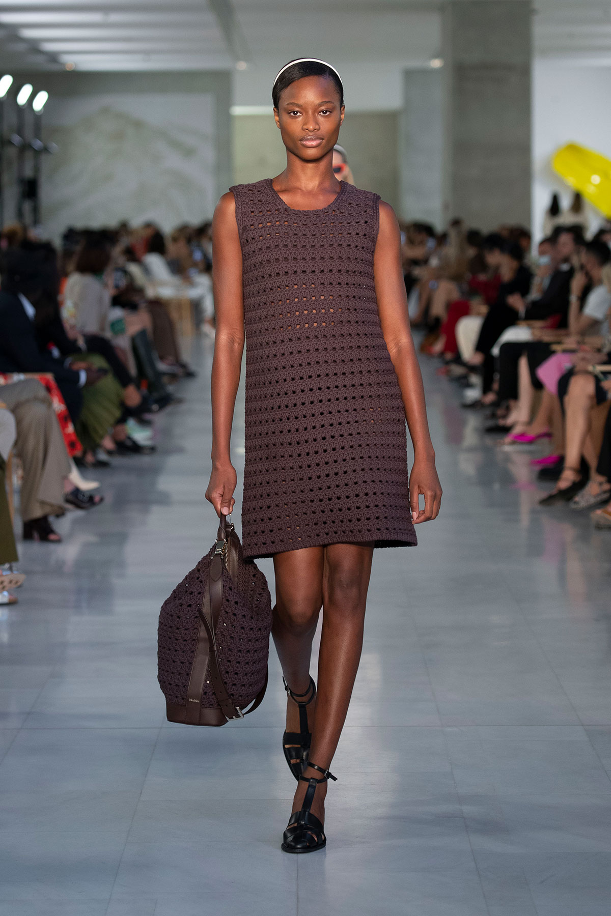 Max Mara Spring Summer 2022 Collection | The Fashionography
