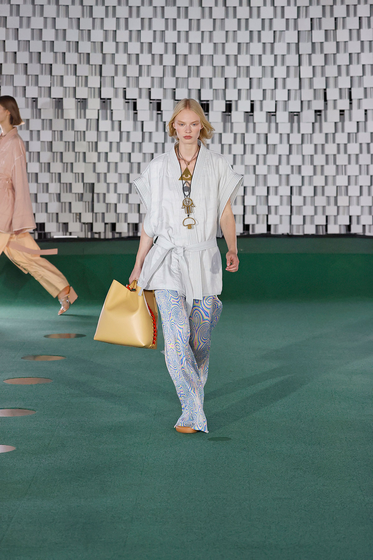 Stella McCartney Spring Summer 2022 Collection | The Fashionography