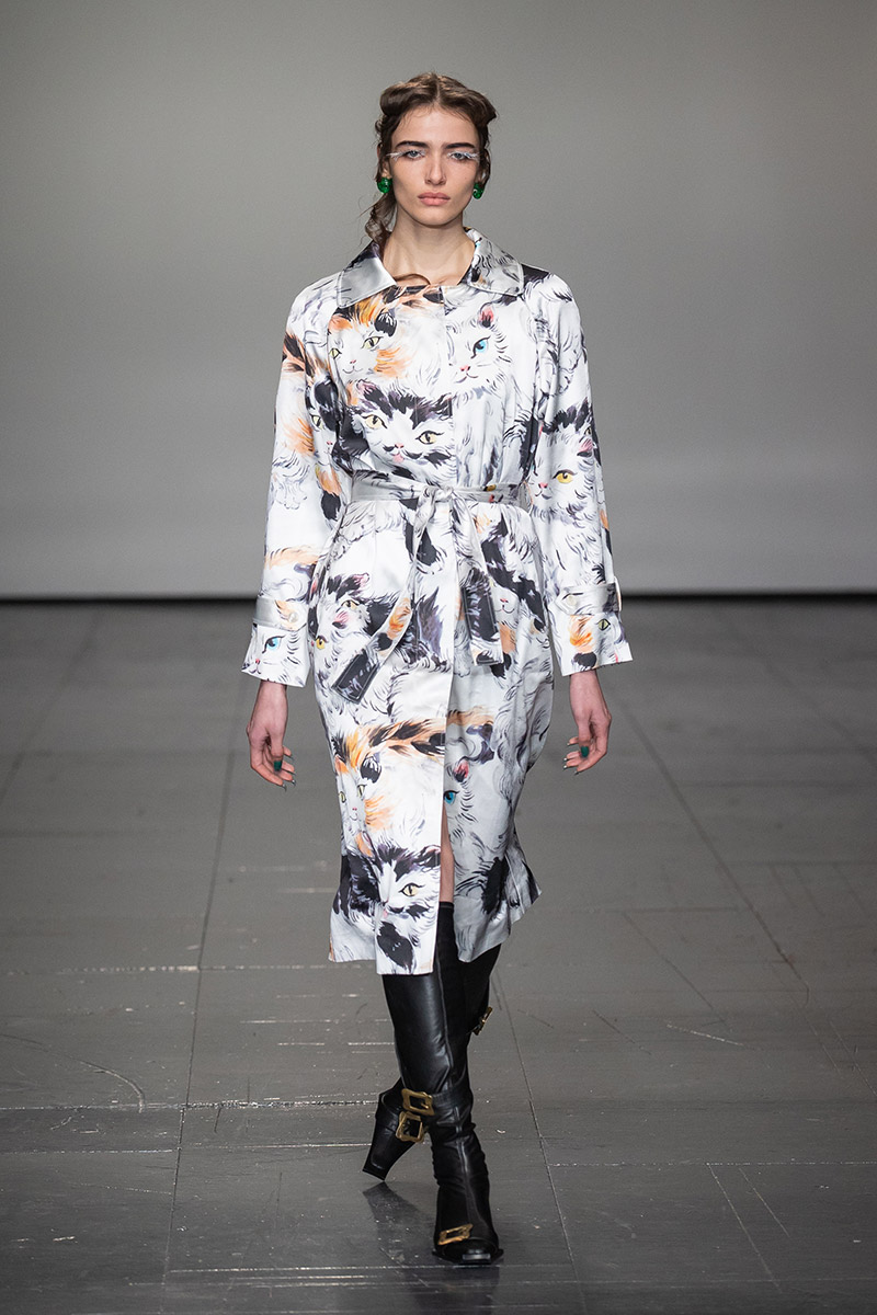 Yuhan Wang Fall Winter 2022 | The Fashionography