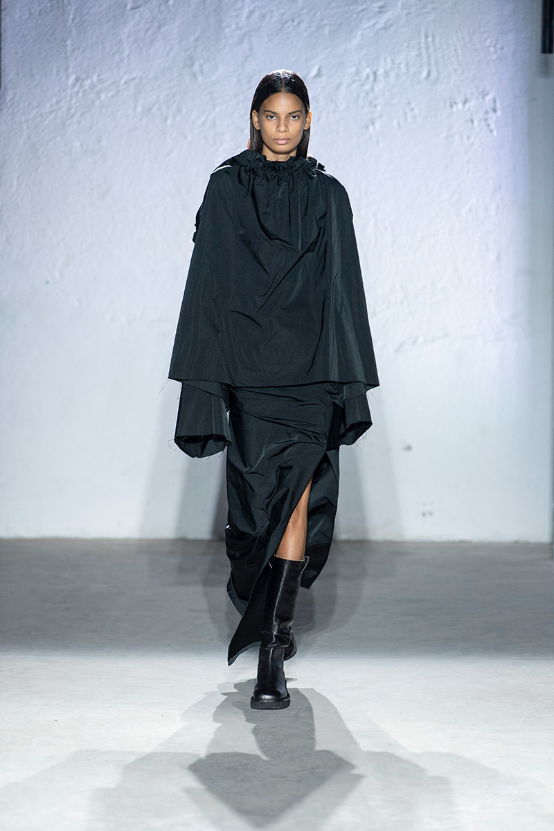 Maison Margiela Haute Couture Fall 22 was presented as a play