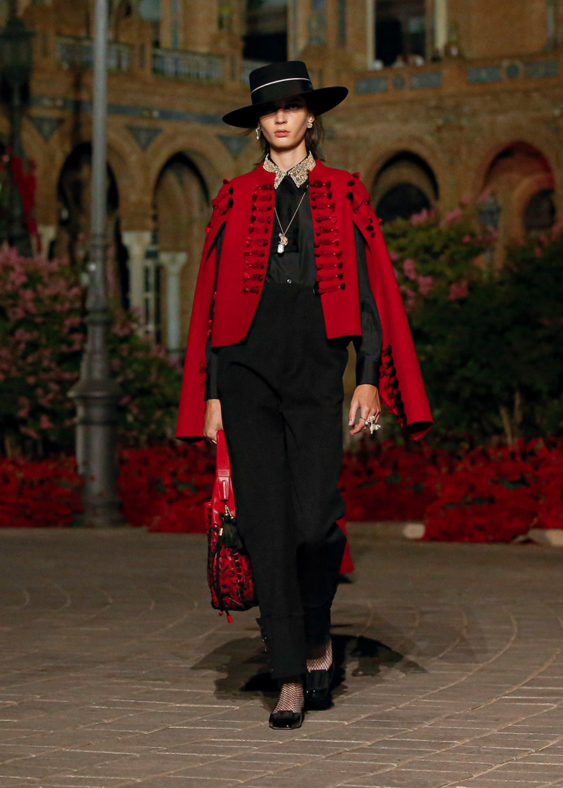 Dior Cruise 2023 Collection | The Fashionography