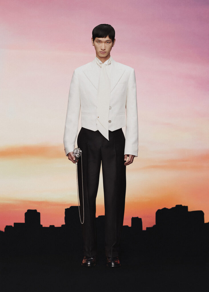 Louis Vuitton Pre-Fall 2025 Menswear Fashion Show | The Fashionography