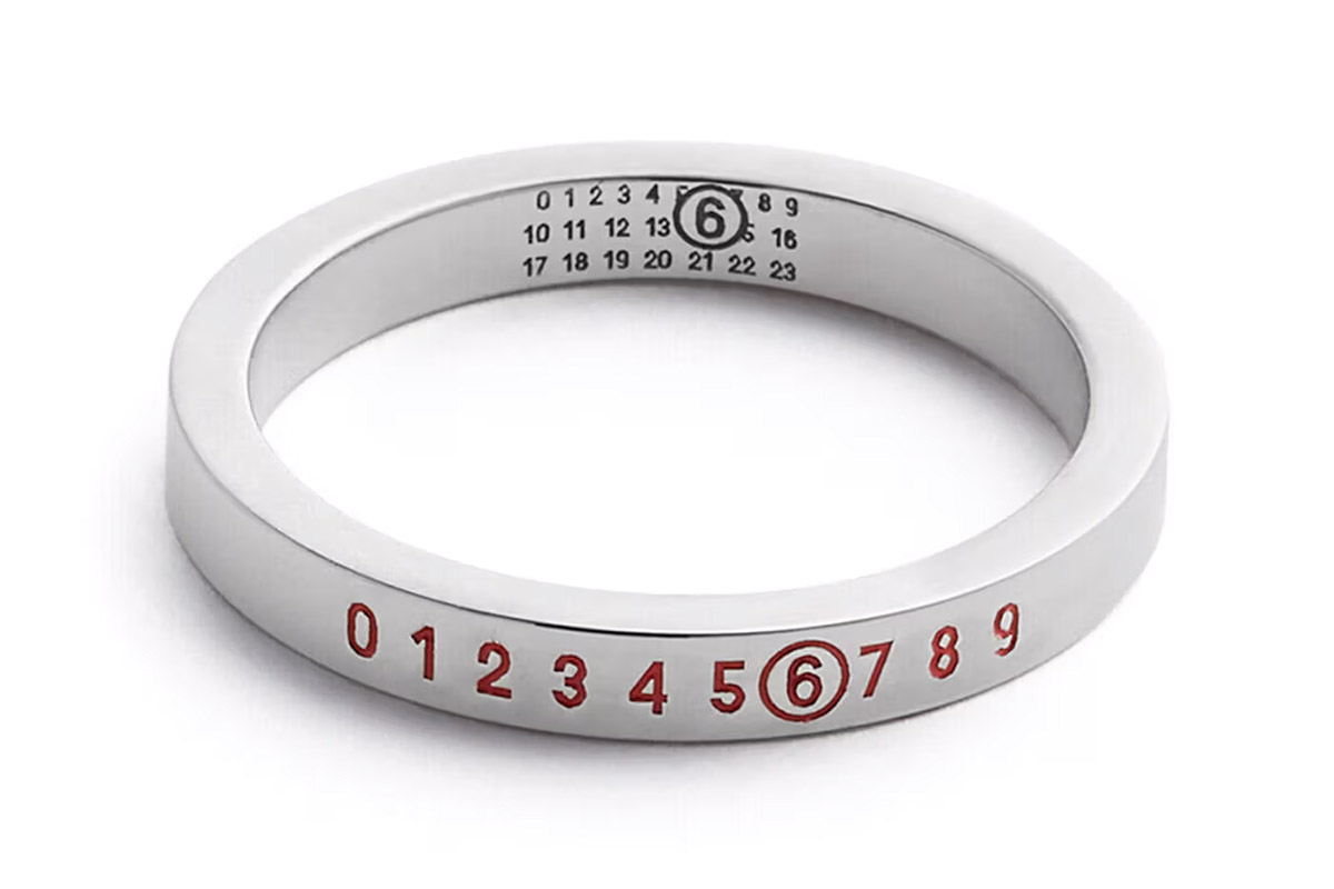 MM6 Maison Margiela Year Ring