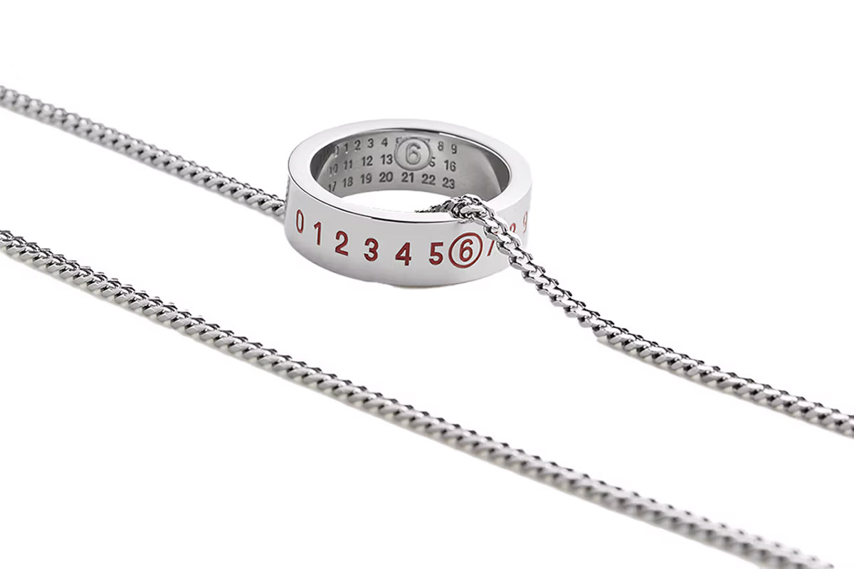 MM6 Maison Margiela Year Necklace