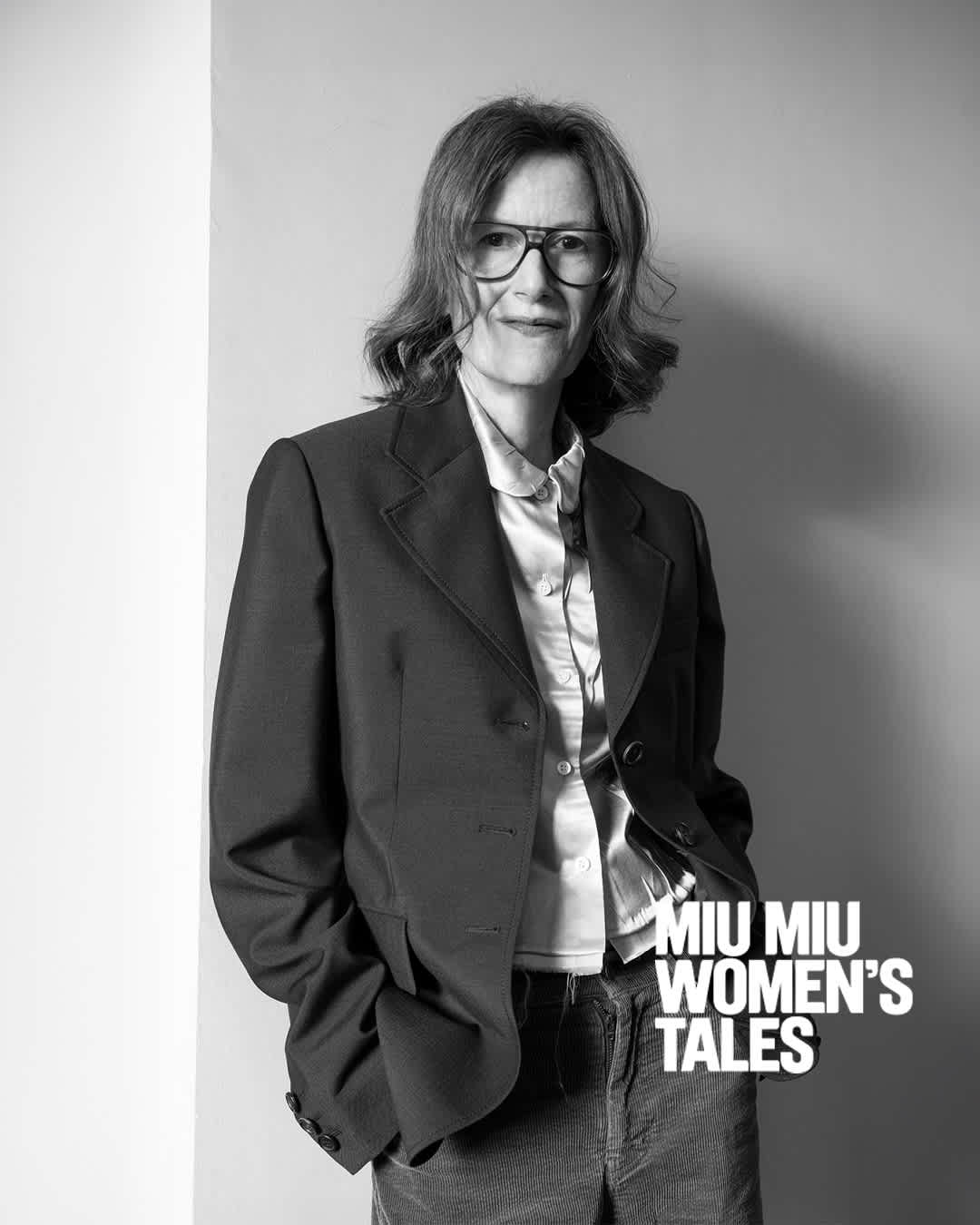 Miu Miu Women's Tales #29 - Autobiografia Di Una Borsetta By Joanna Hogg