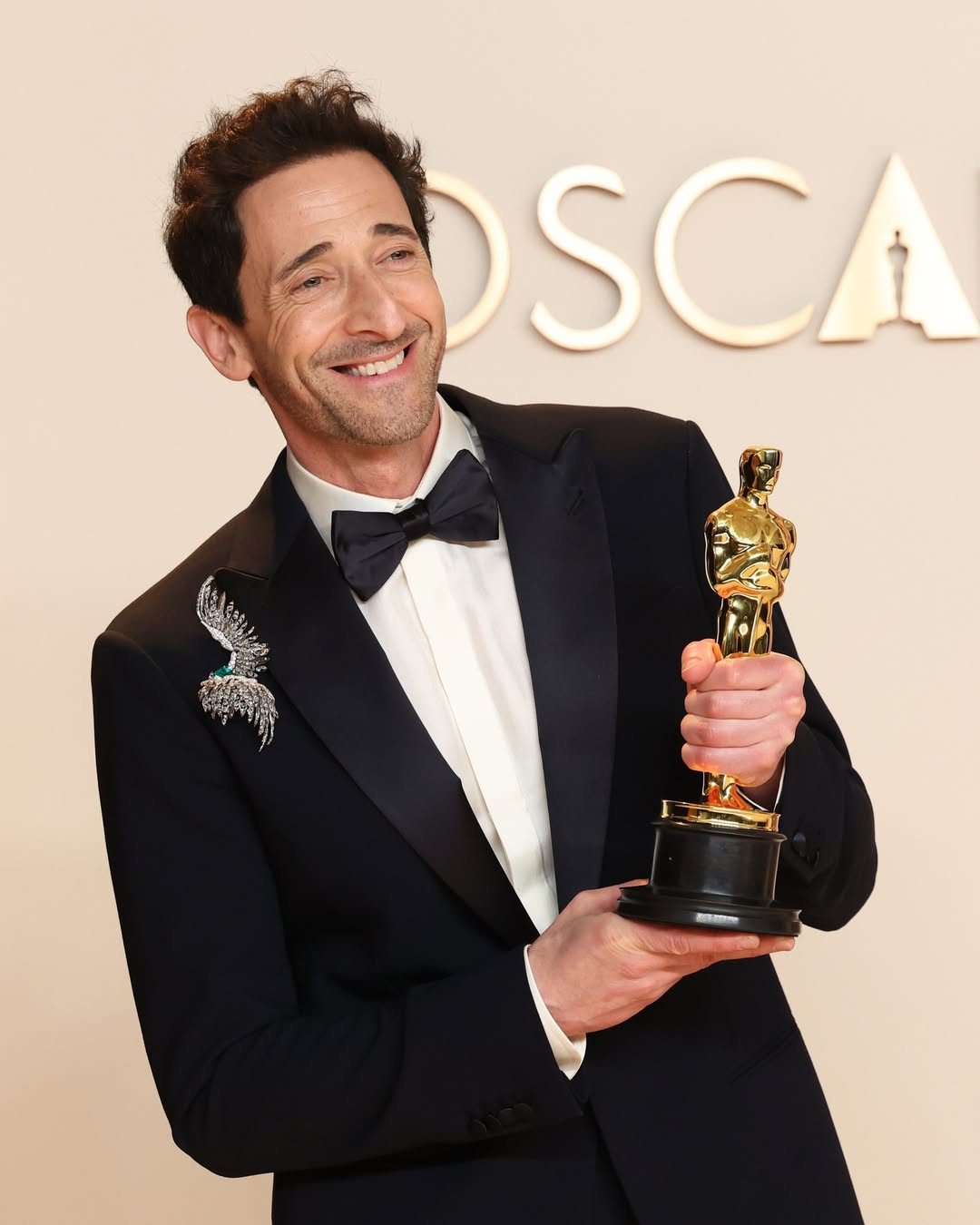 Adrien Brody in Elsa Jin at the 2025 Oscars