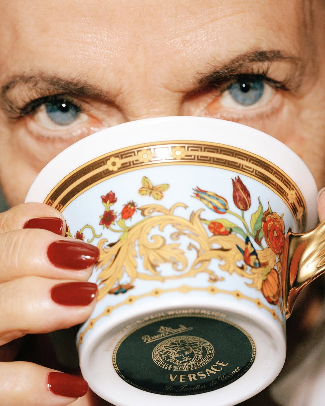 Versace – The Art of Living