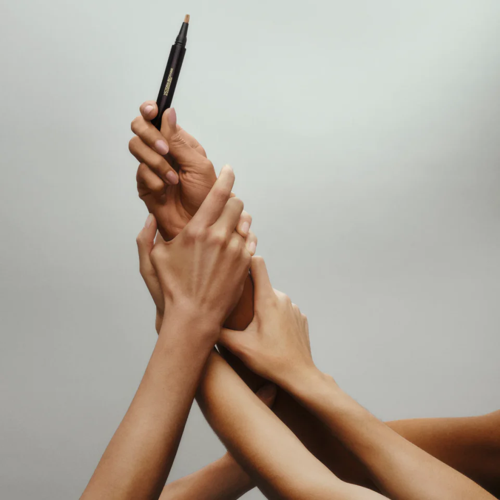Victoria Beckham By Augustinus Bader Concealer Pen