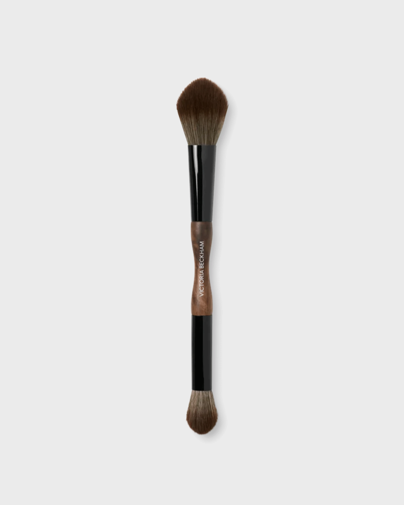 Victoria Beckham Beauty 13. Sculpt & Blend Brush