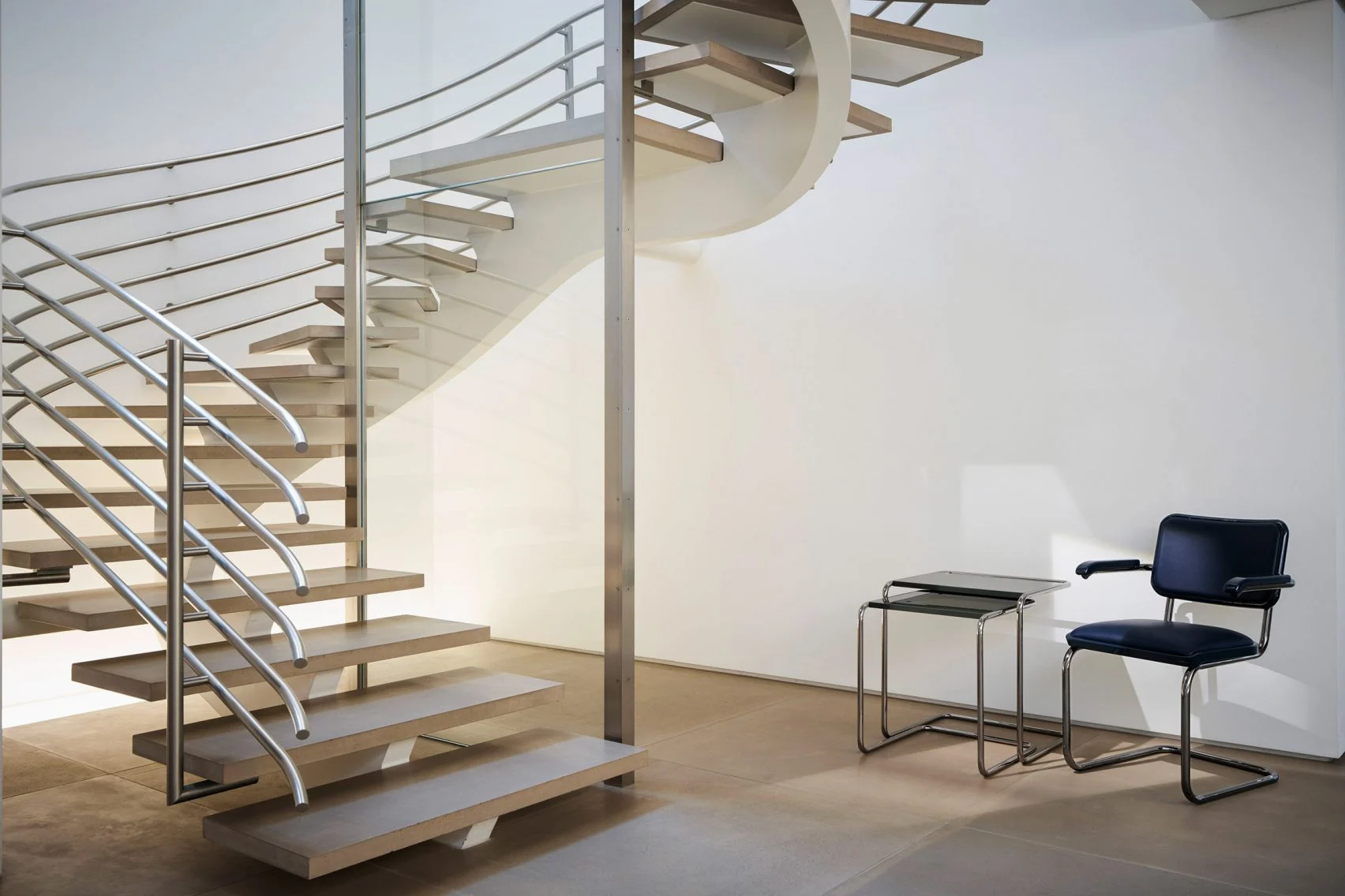 Jil Sander – JS Thonet