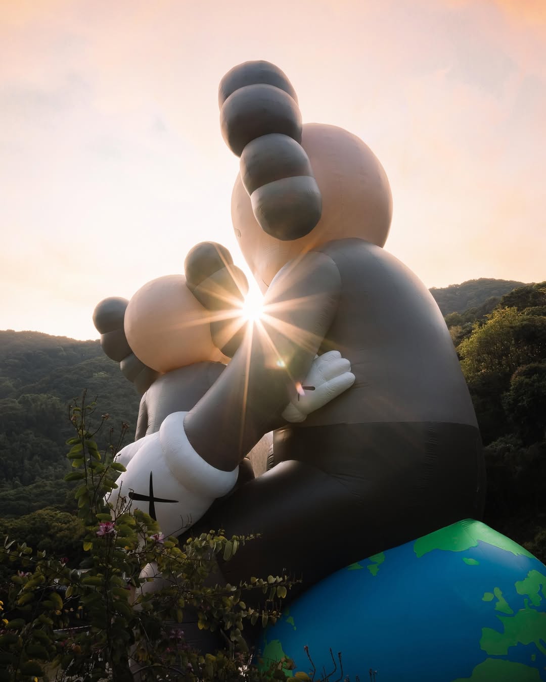 KAWS:HOLIDAY Thailand | Source: KAWS