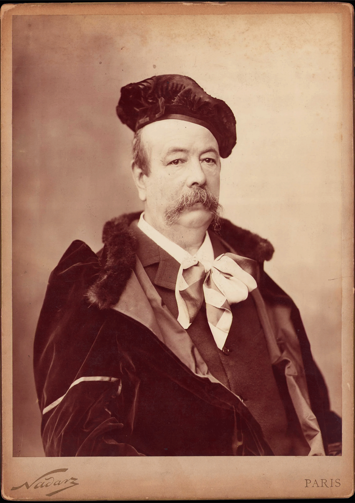 1892 photograph of Charles Frederick Worth by French photographer Nadar © Librairie Diktats