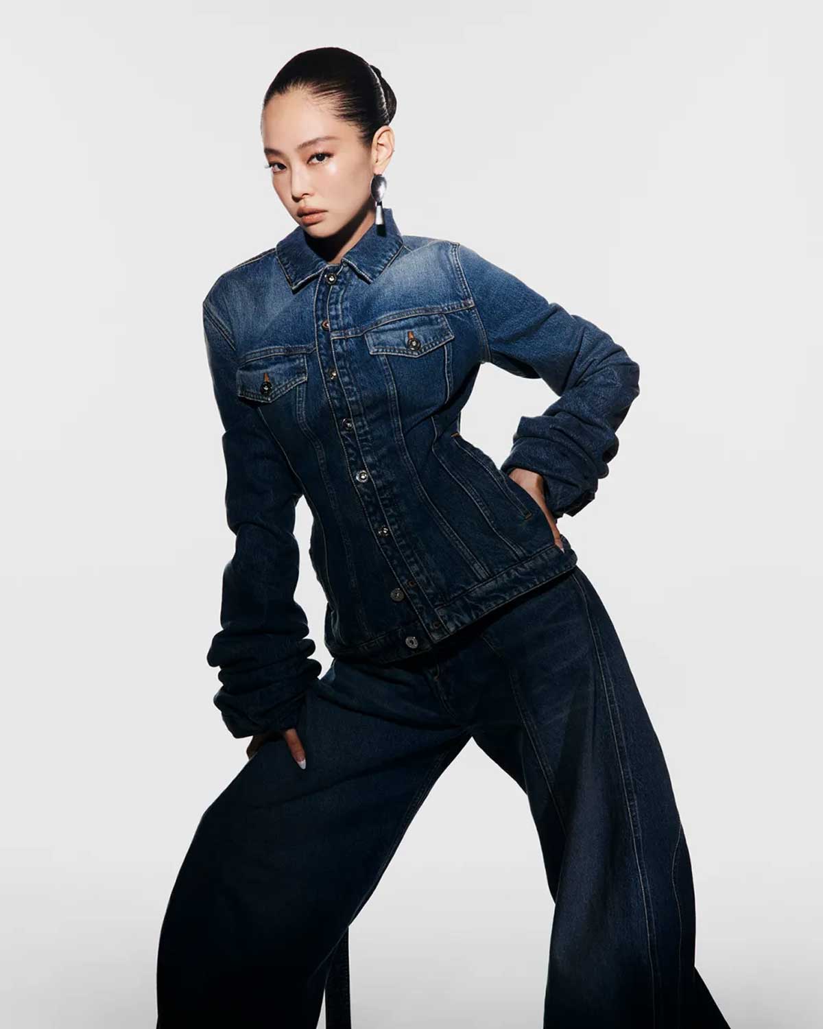 Jennie is Jean Paul Gaultier’s Modern Showgirl for Pre-Fall 2025