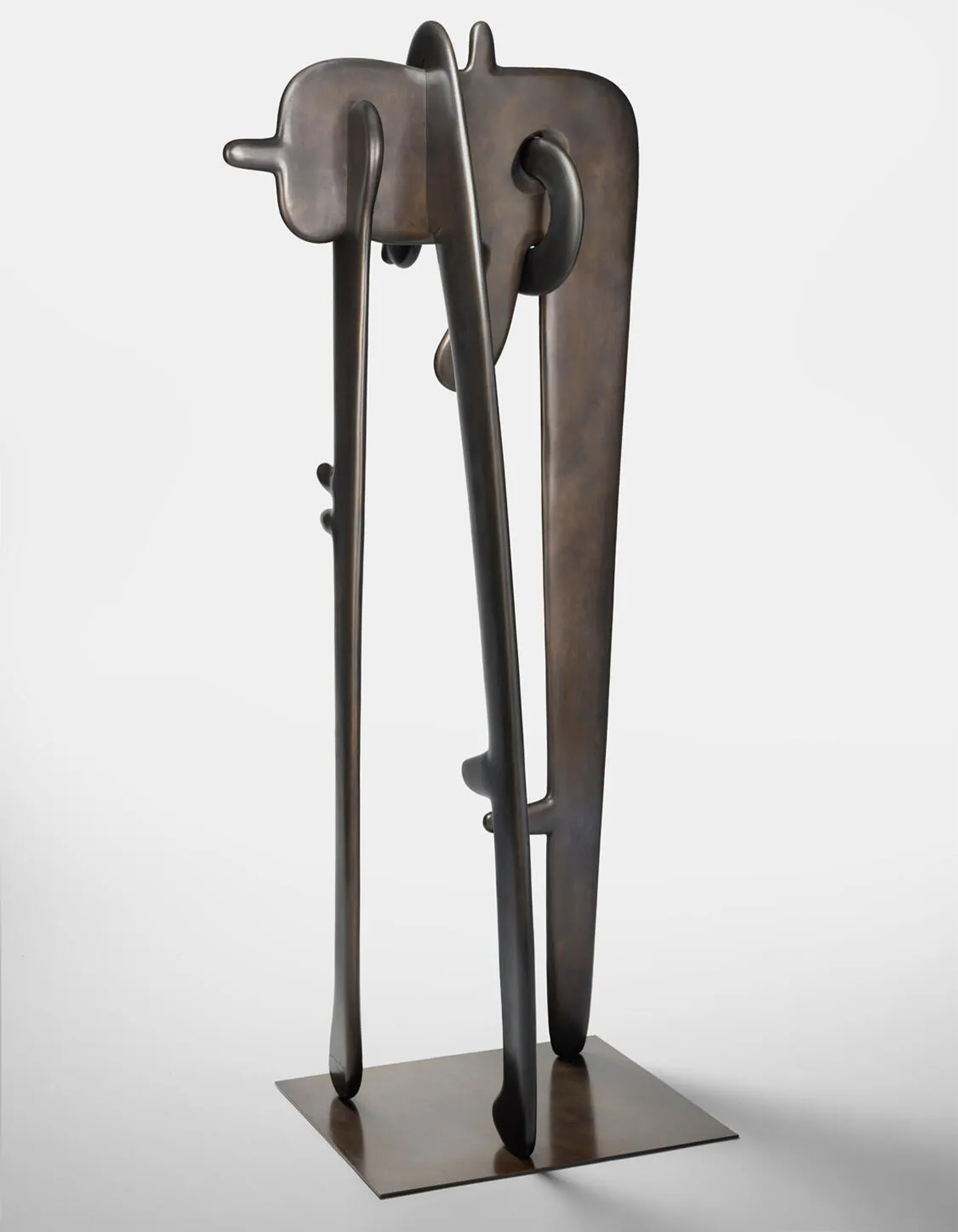 Avatar (1948) by Isamu Noguchi | Source: Philadelphia Museum of Art