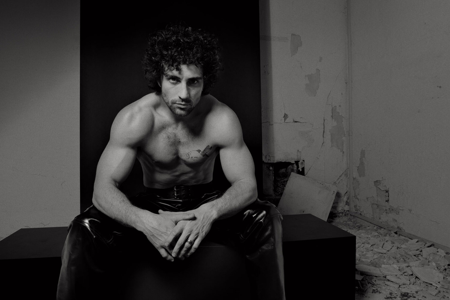 Aaron Taylor-Johnson Steps Into Saint Laurent’s Mapplethorpe Mood