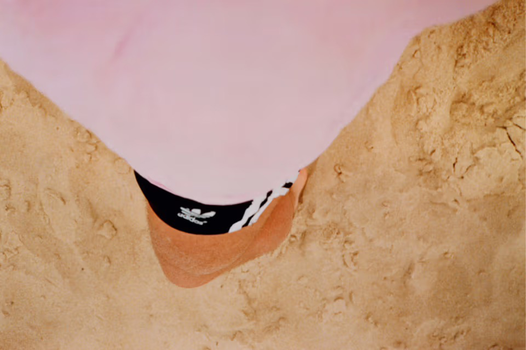 Lacanau (self) (1986) by Wolfgang Tillmans | Source: Centre Pompidou