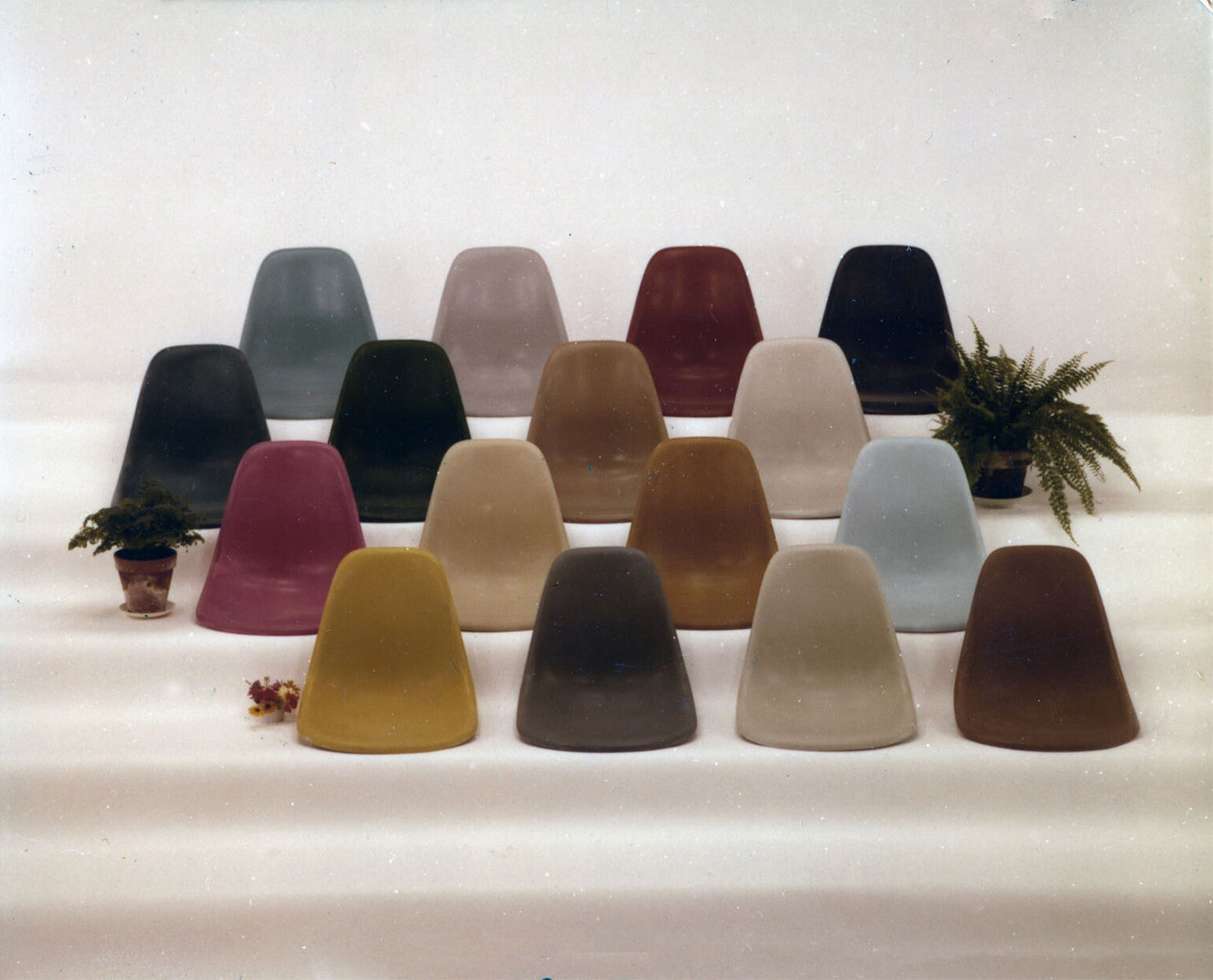 Charles and Ray Eames's first design of the Eames Molded Plastic Chairs | Source: @eamesoffice