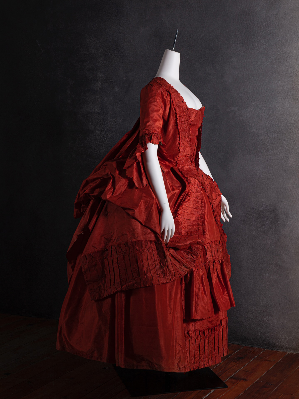 Fragonard “Collections–Collection” Exhibition | Source: Fragonard