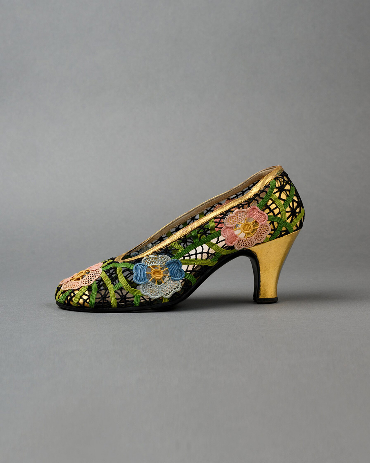 Firenze 1960 Women’s shoes designed by Salvatore Ferragamo | Source: Archivio Luce Cinecittà