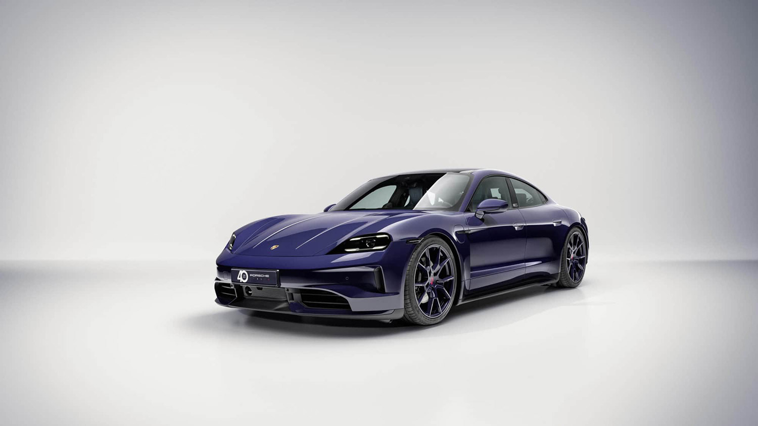 Porsche x Ferragamo