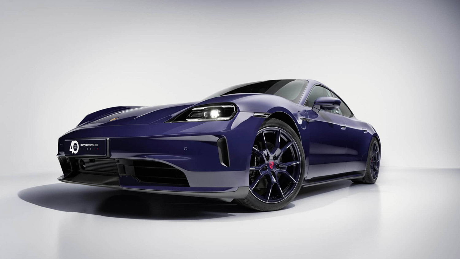 Porsche x Ferragamo