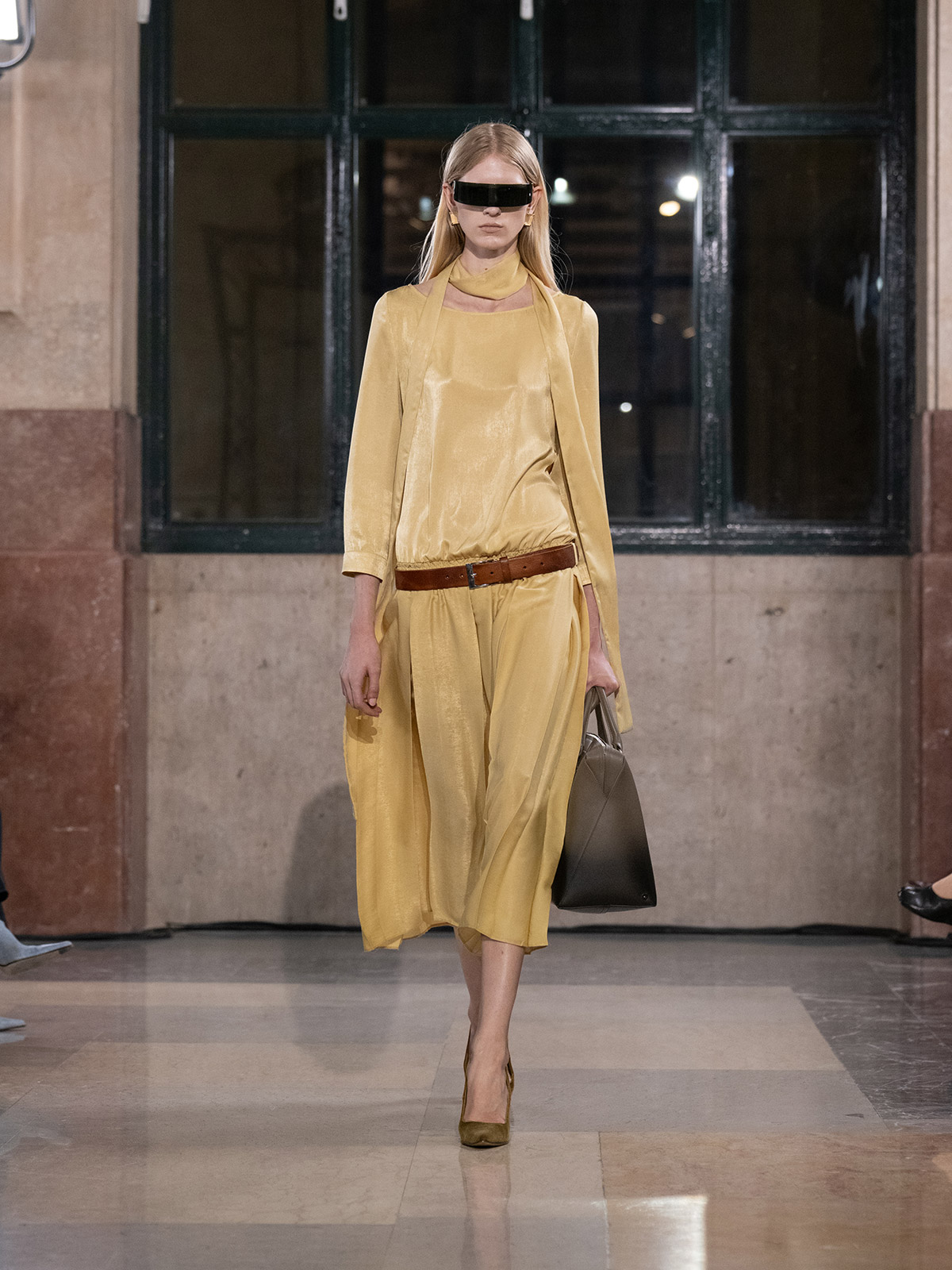 Glenn Martens Highlights Disrupted Proportions In MM6 Maison Margiela